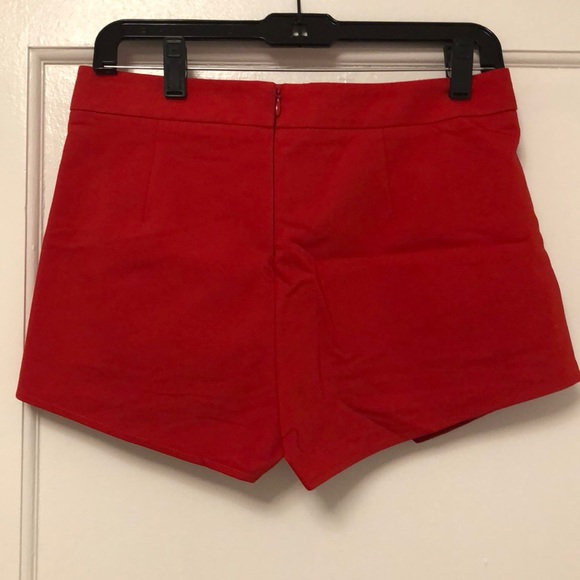 Red skort. - Picture 2 of 3